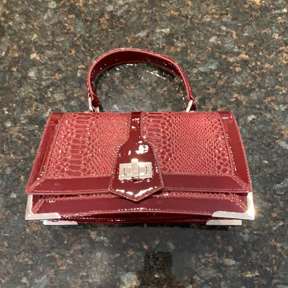 White House black market vintage style handbag